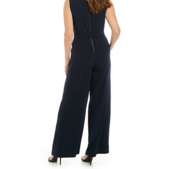 NWT | Navy blue jumpsuit | Gabby Skye | Size 14 - Picture 2 of 3